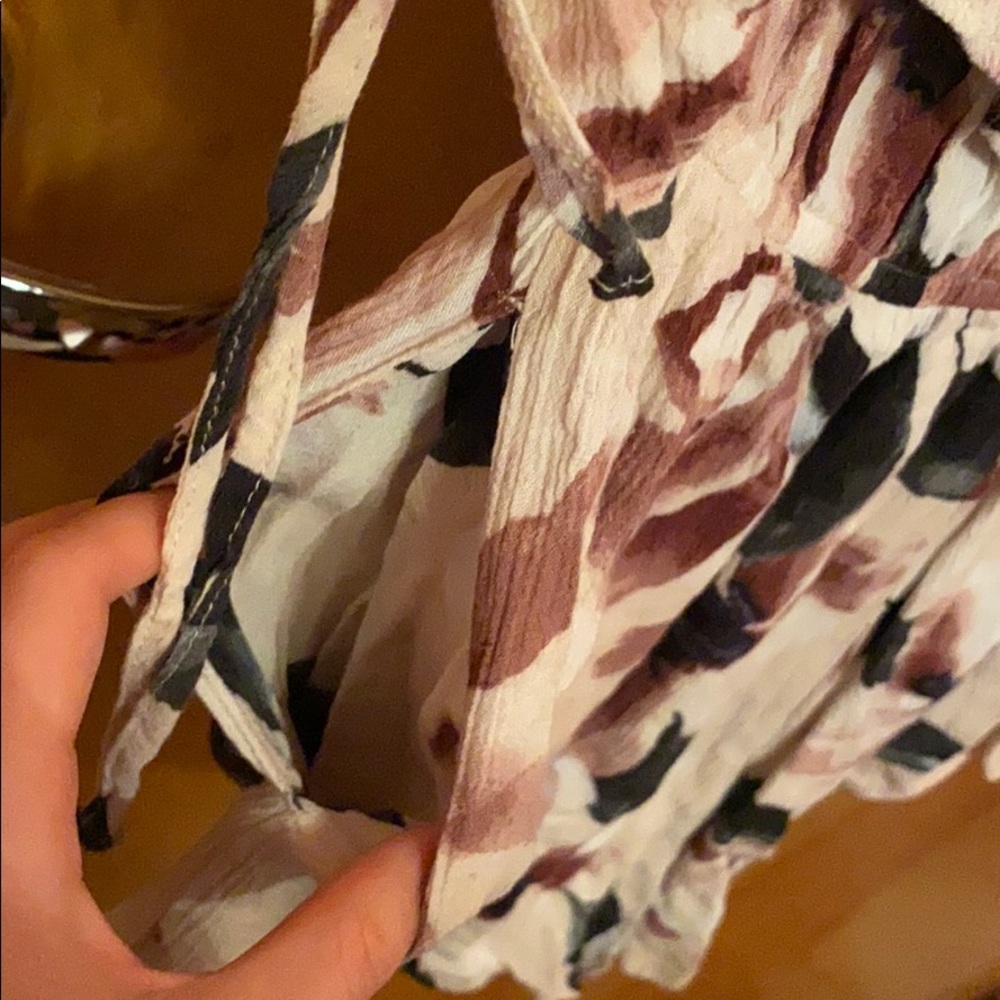 Romper - Picture 5 of 5